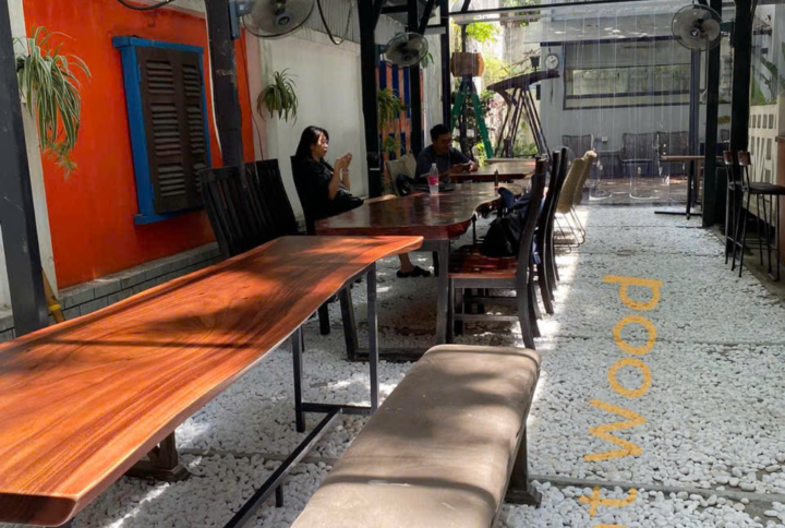 Bàn cafe nguyên tấm