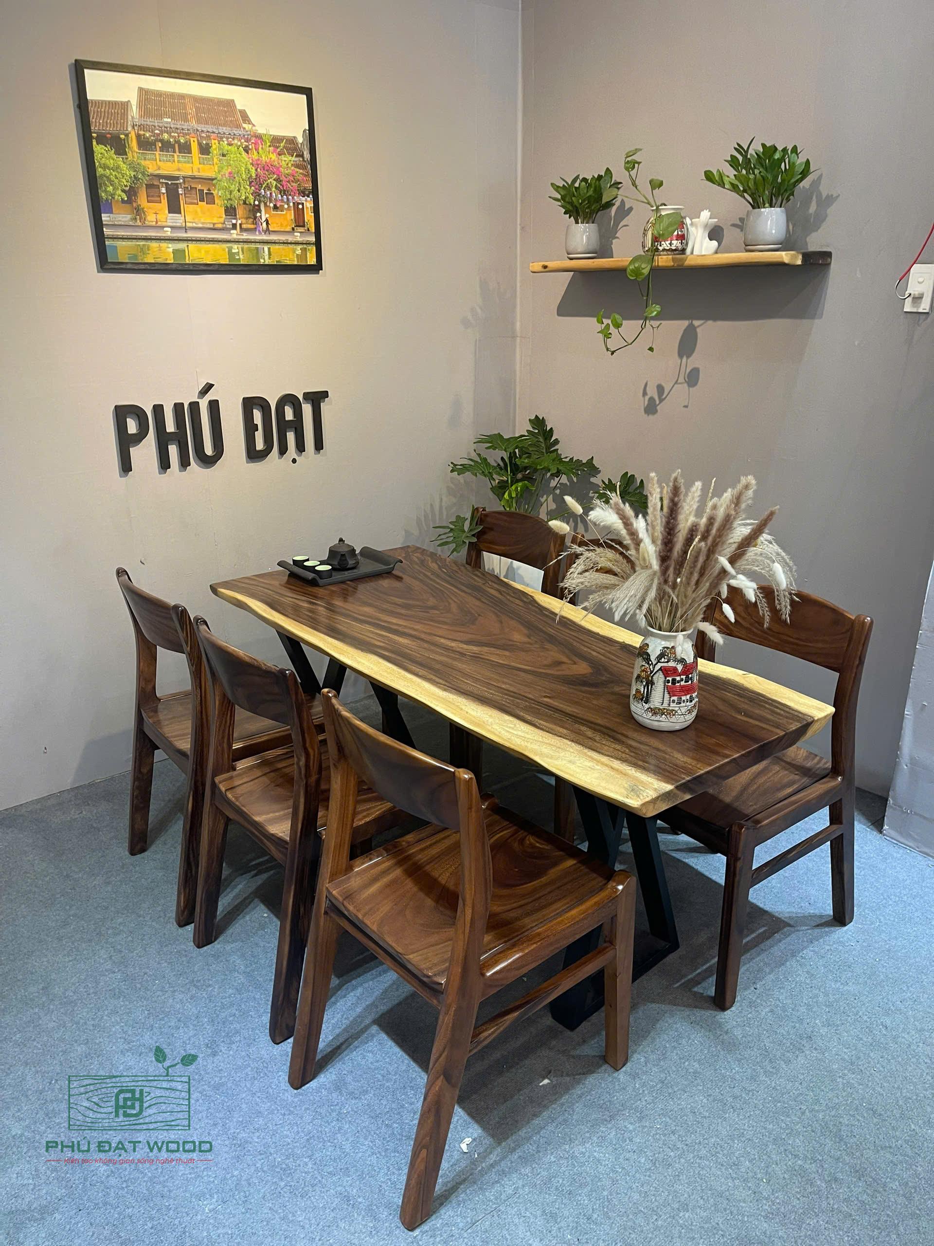 Bộ bàn ăn 4 ghế gồi gỗ me tây nguyên tấm