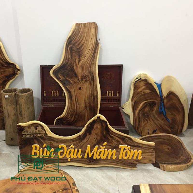 Bảng hiệu quán bún đậu gỗ tự nhiên nguyên tấm PĐ-05 Bảng hiệu quán bún đậu gỗ tự nhiên nguyên tấm PĐ-05