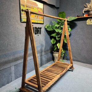 Kệ quần áo gỗ me tây KQ01